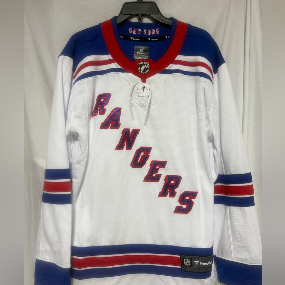 NY Rangers NHL Jersey Men’s Small